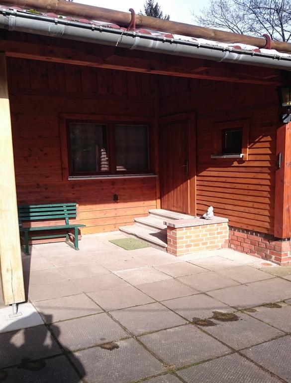 Feriendorf "Am Forsthaus" Mosbach Mosbach  Exterior photo